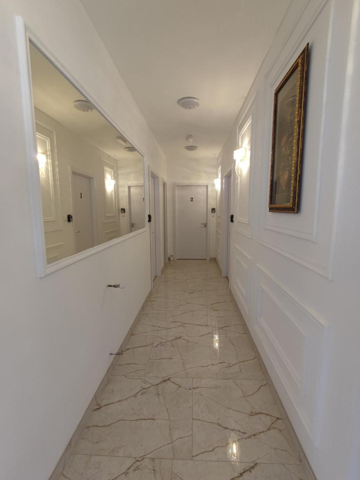 Apartmani Happy House Surcin Ngoại thất bức ảnh