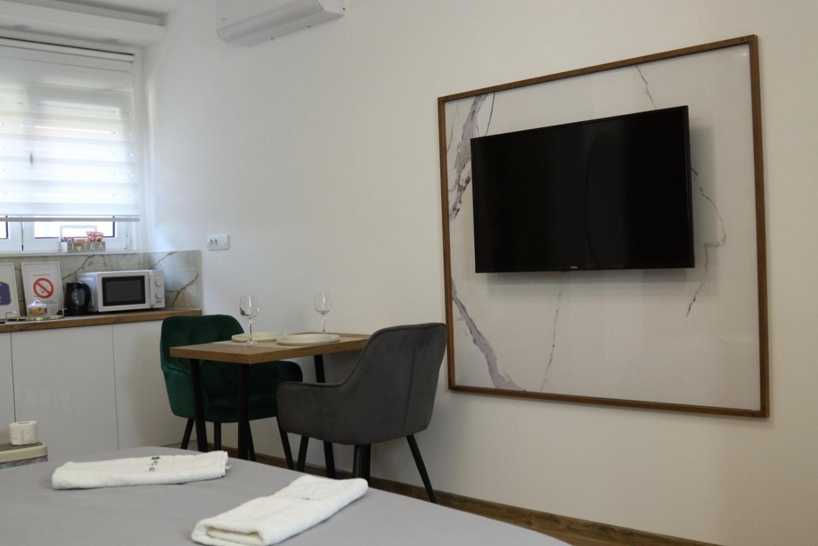 Apartmani Happy House Surcin Ngoại thất bức ảnh